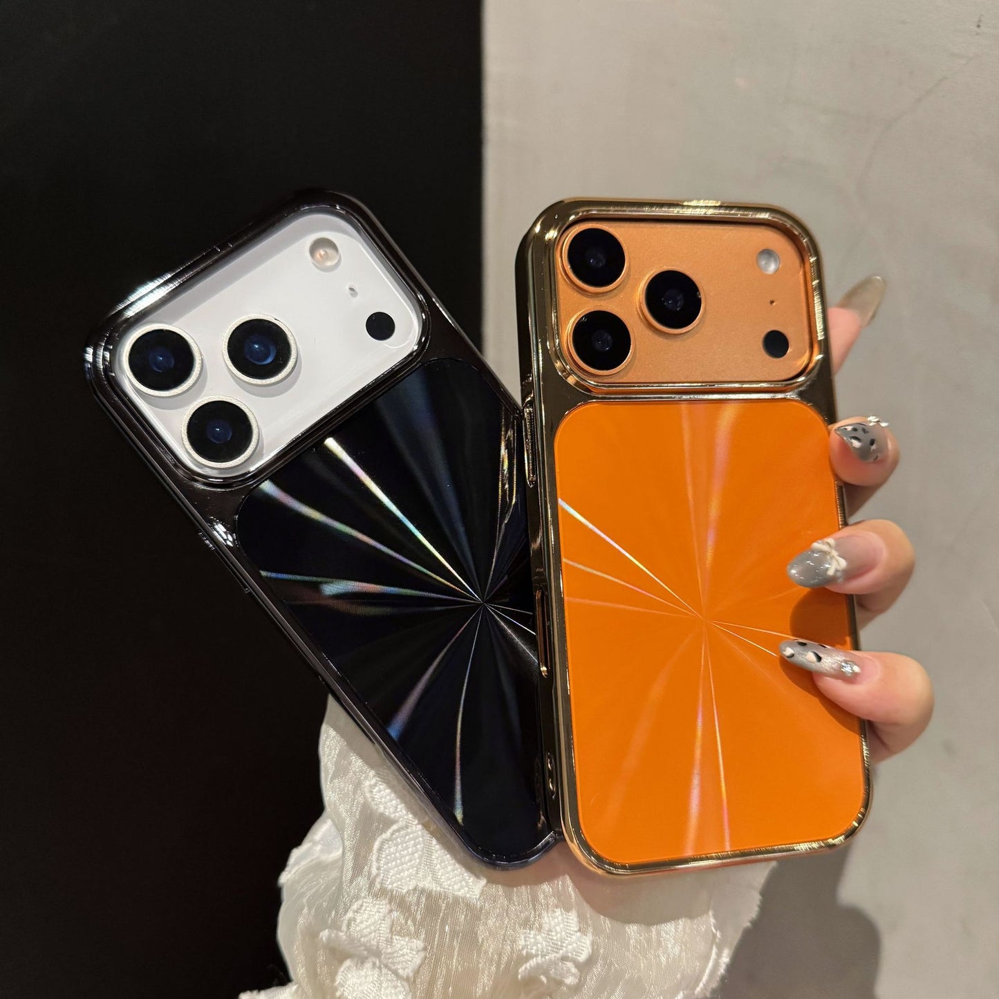 Electroplated CD Pattern Simple Shatter-resistant Fashion Protective Shell. Shop Now 🛍️